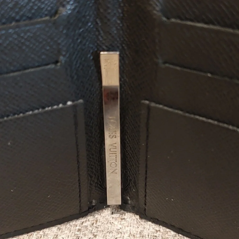 Louis Vuitton Wallet/Money Clip Black Bifold Used *CoA Included